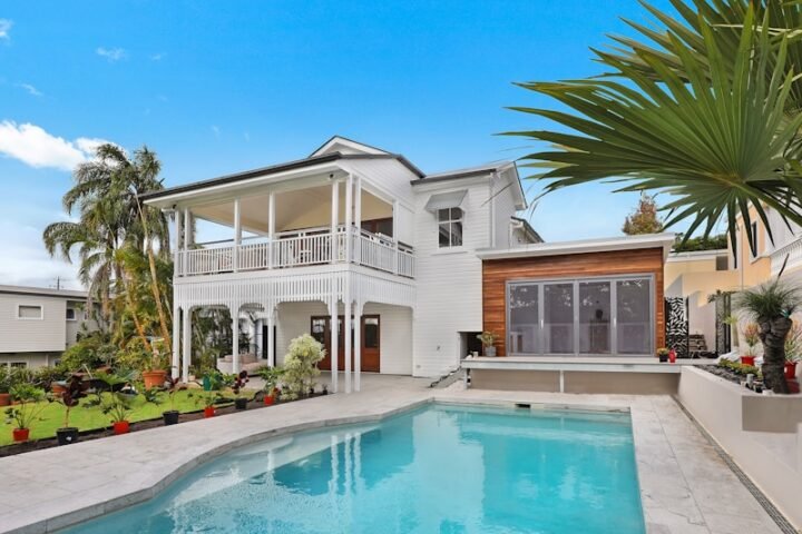 Дом 250 м² в Бинагади